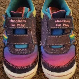 Sketchers shoes